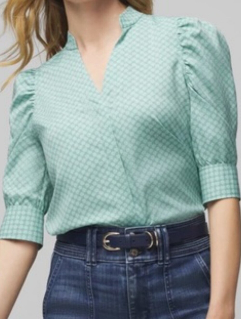 White House Black Market Mint Green Puff Sleeve V-Neck Blouse